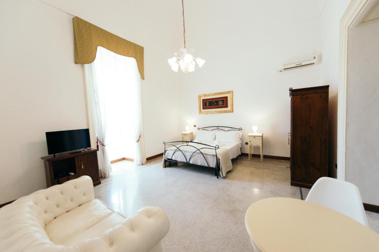 Hotel Palazzo Scarciglia Minervino di Lecce Exterior foto
